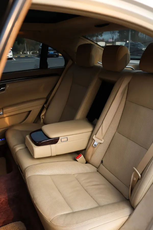 2013 Brabus S Class 4.7T 435HP V8 7AT,autocango,china used car exporter,china ev exporter,chinese used car exporter,chinese used ev exporter