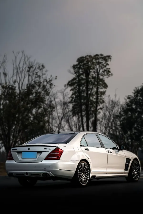 2013 Brabus S Class 4.7T 435HP V8 7AT,autocango,china used car exporter,china ev exporter,chinese used car exporter,chinese used ev exporter