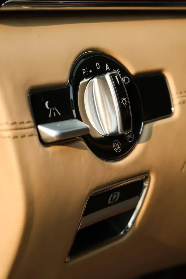 2013 Brabus S Class 4.7T 435HP V8 7AT,autocango,china used car exporter,china ev exporter,chinese used car exporter,chinese used ev exporter