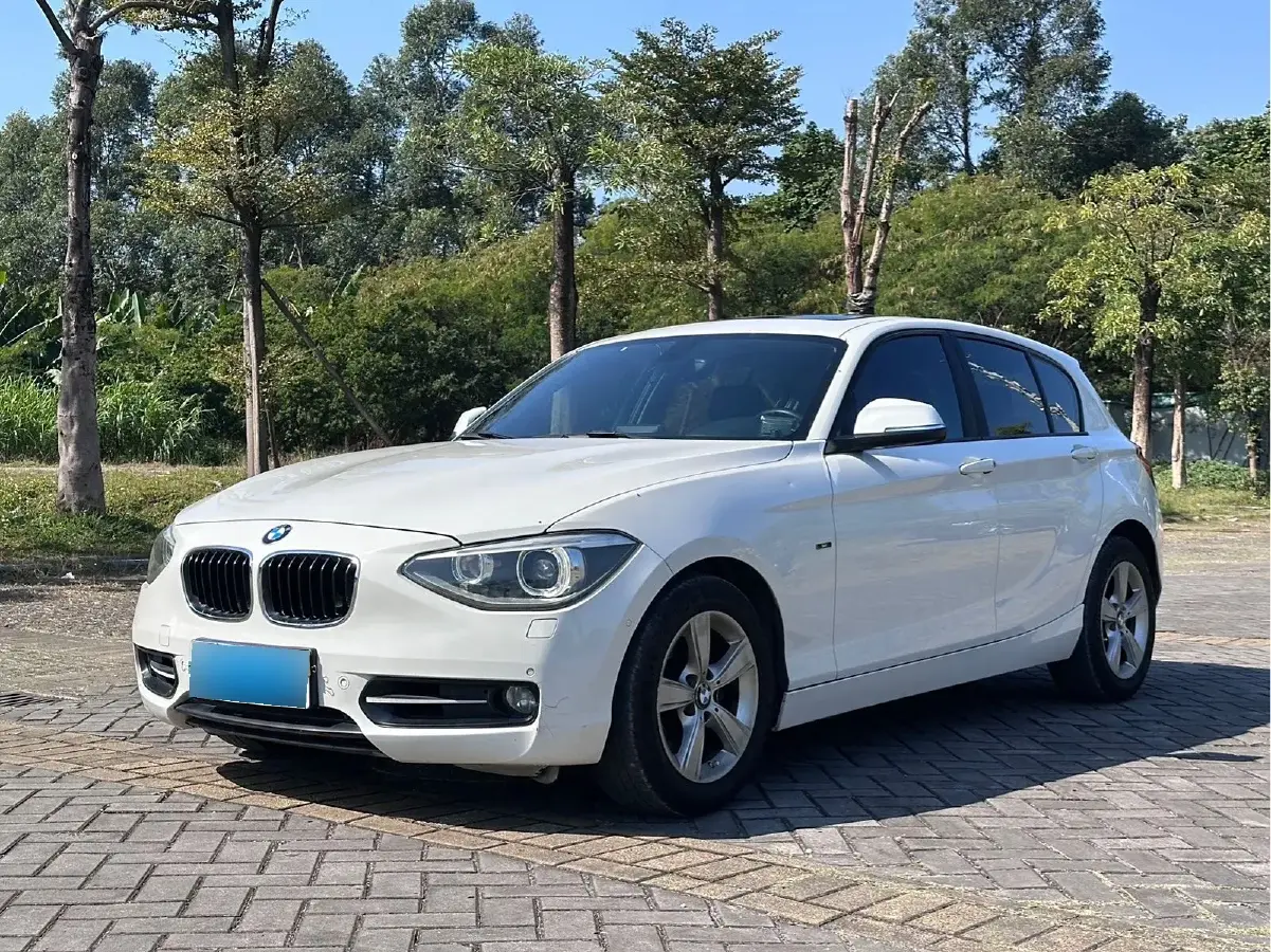 2012 BMW 1 Series 1.6T 170HP L4 8AT