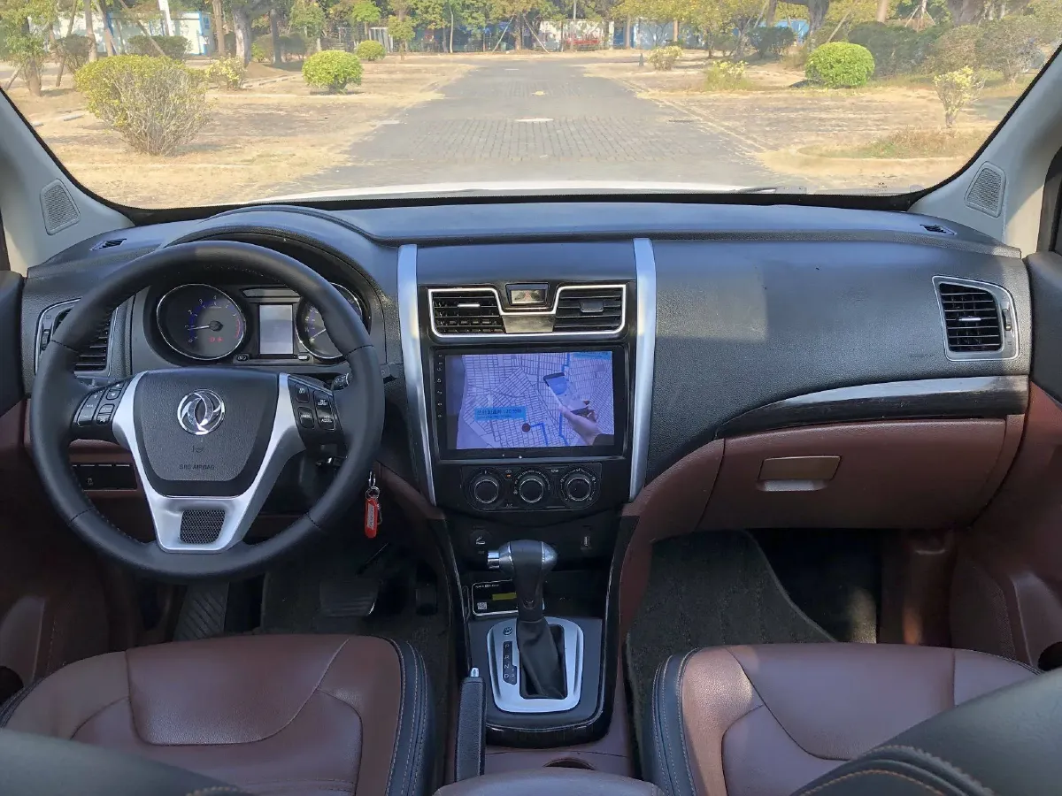 2016 DongFeng Forthing SX6 1.6L 122HP L4 CVT,autocango,china used car exporter,china ev exporter,chinese used car exporter,chinese used ev exporter