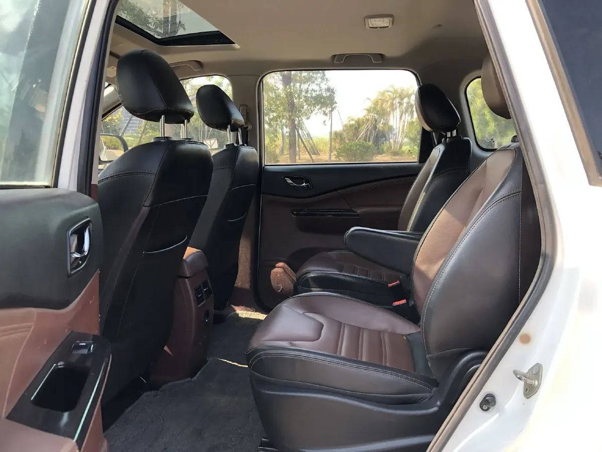 2016 DongFeng Forthing SX6 1.6L 122HP L4 CVT,autocango,china used car exporter,china ev exporter,chinese used car exporter,chinese used ev exporter