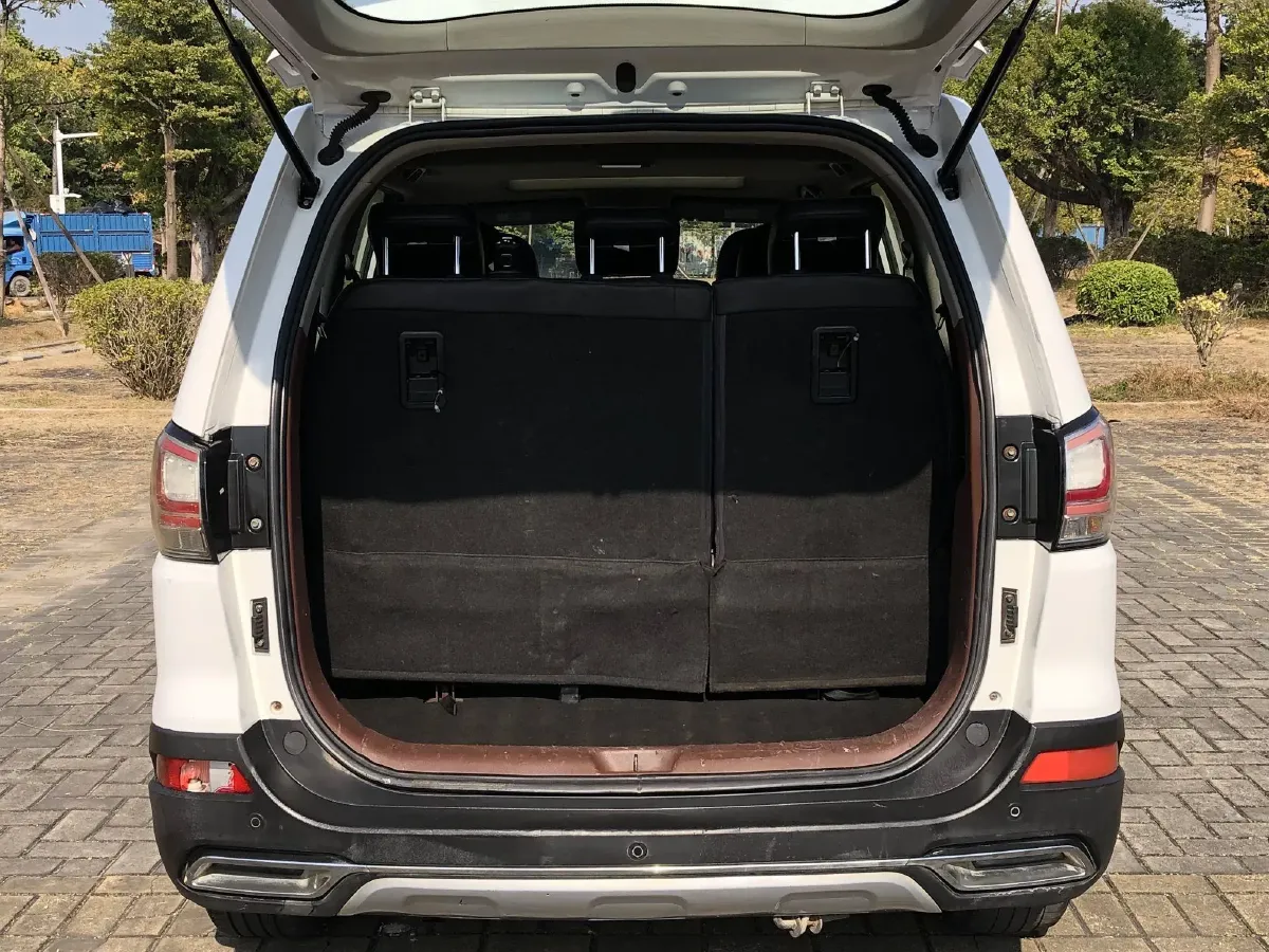 2016 DongFeng Forthing SX6 1.6L 122HP L4 CVT,autocango,china used car exporter,china ev exporter,chinese used car exporter,chinese used ev exporter