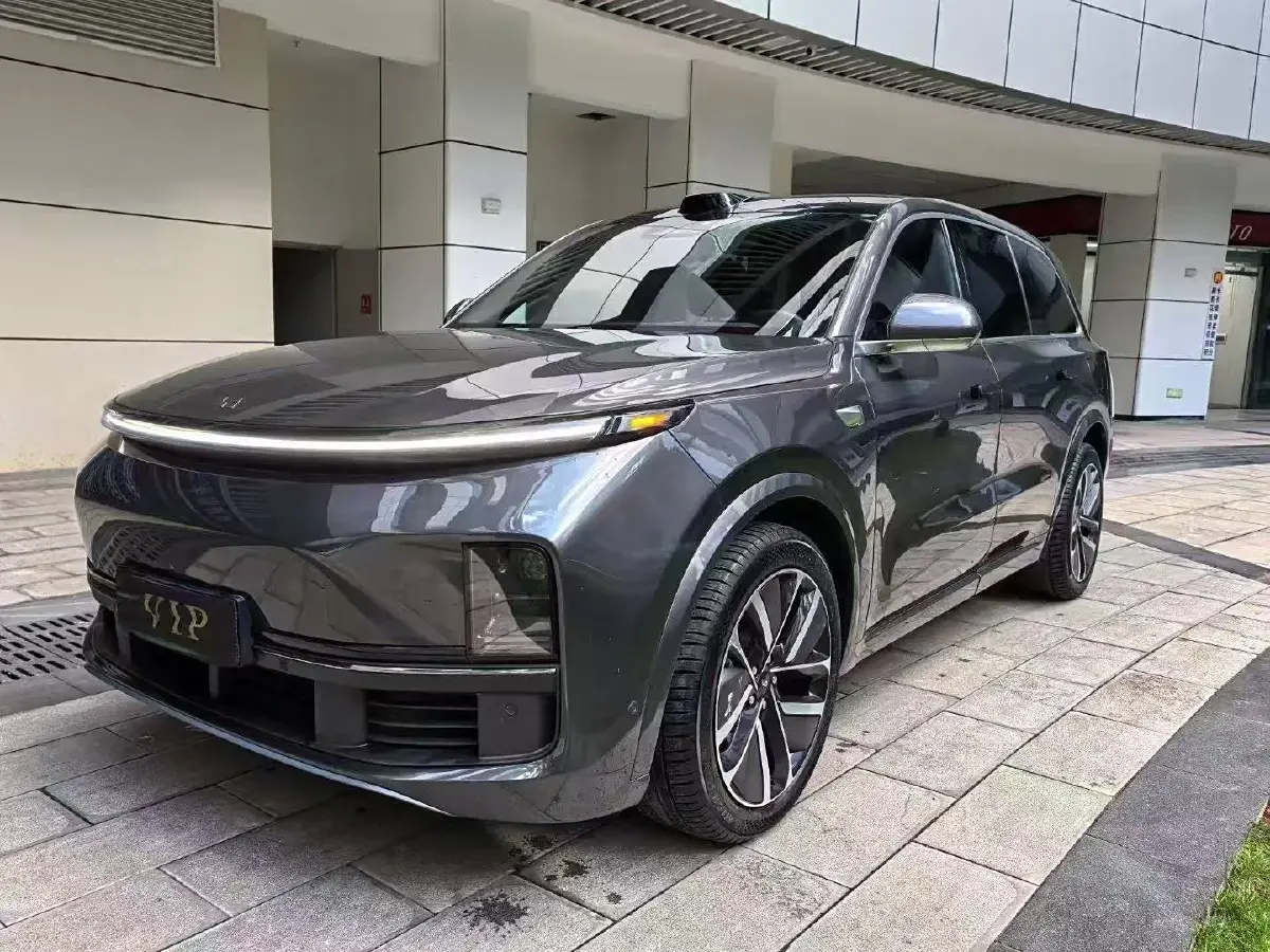 2022 Li L9 Range Extended 154HP REEV 42.6KWH