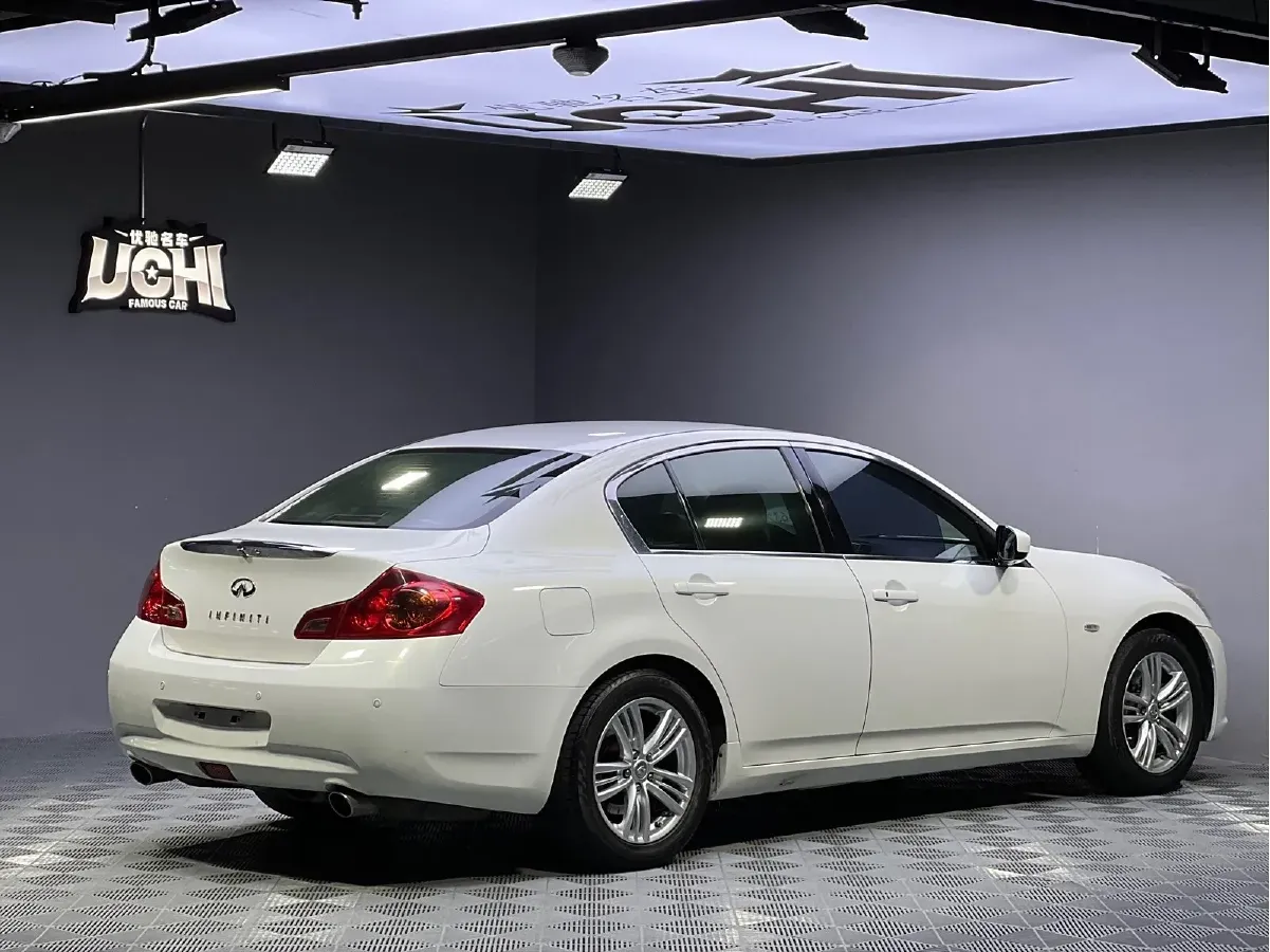 2013 Infiniti G Series 2.5L 235HP V6 7AT,autocango,china used car exporter,china ev exporter,chinese used car exporter,chinese used ev exporter