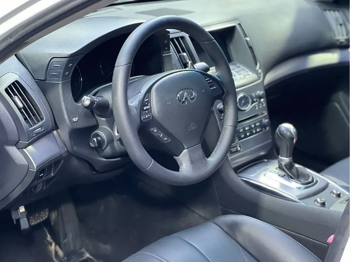 2013 Infiniti G Series 2.5L 235HP V6 7AT,autocango,china used car exporter,china ev exporter,chinese used car exporter,chinese used ev exporter