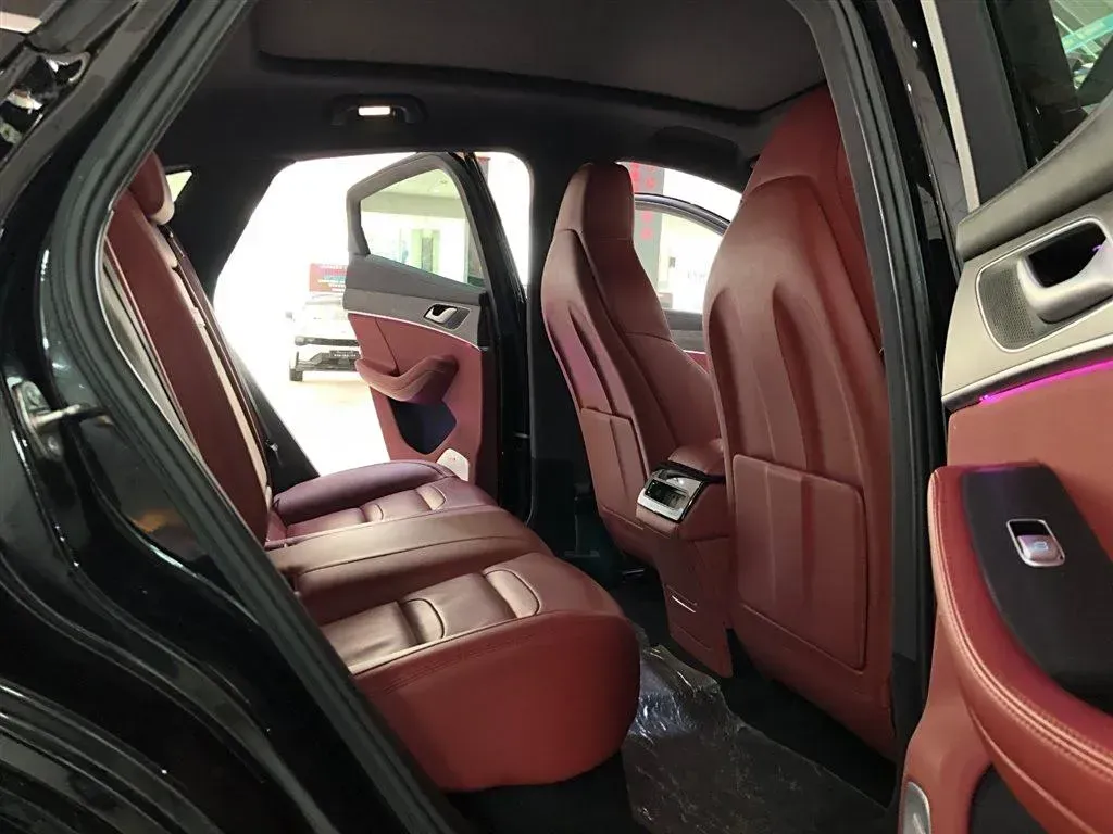 2021 SERES SF5 Range Extended 112HP REEV 35KWH,autocango,china used car exporter,china ev exporter,chinese used car exporter,chinese used ev exporter