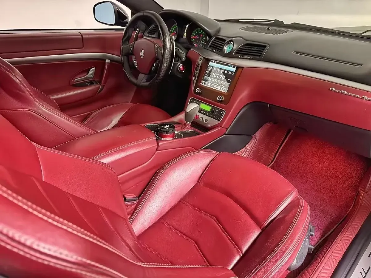 2013 Maserati GranTurismo 4.7L 460HP V8 6AT,autocango,china used car exporter,china ev exporter,chinese used car exporter,chinese used ev exporter