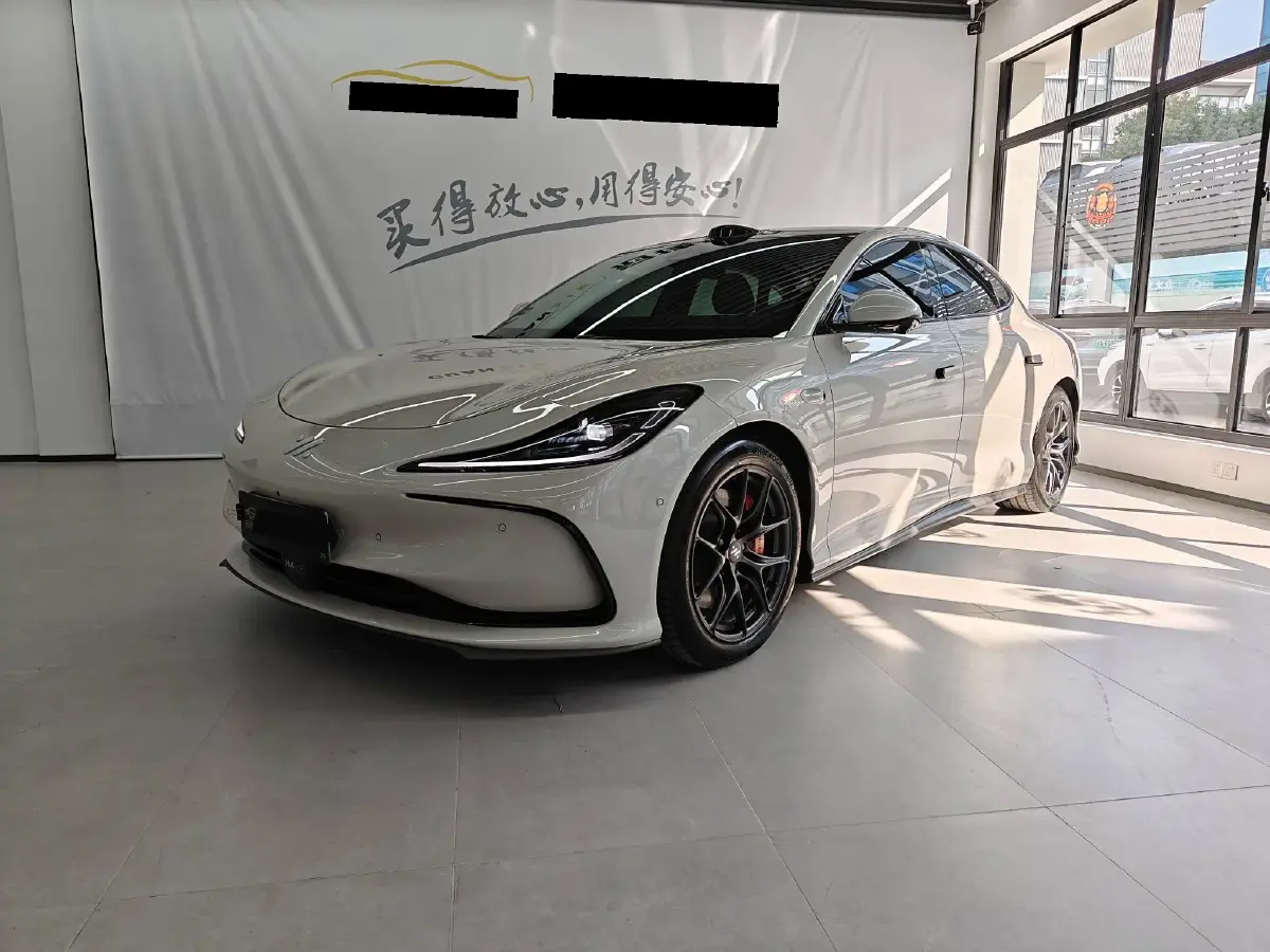 2024 IM L6 BEV 100KWH