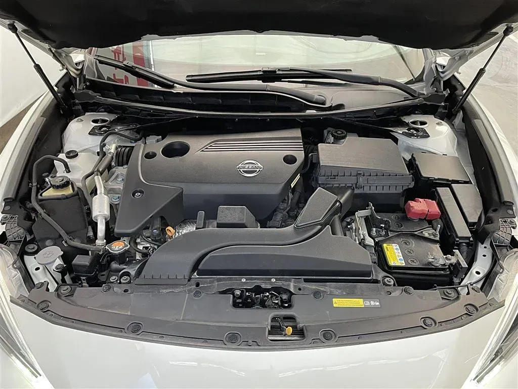 2016 Nissan Maxima 2.5L 186HP L4 CVT,autocango,china used car exporter,china ev exporter,chinese used car exporter,chinese used ev exporter