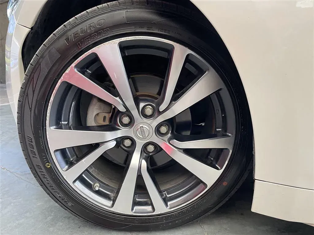 2016 Nissan Maxima 2.5L 186HP L4 CVT,autocango,china used car exporter,china ev exporter,chinese used car exporter,chinese used ev exporter