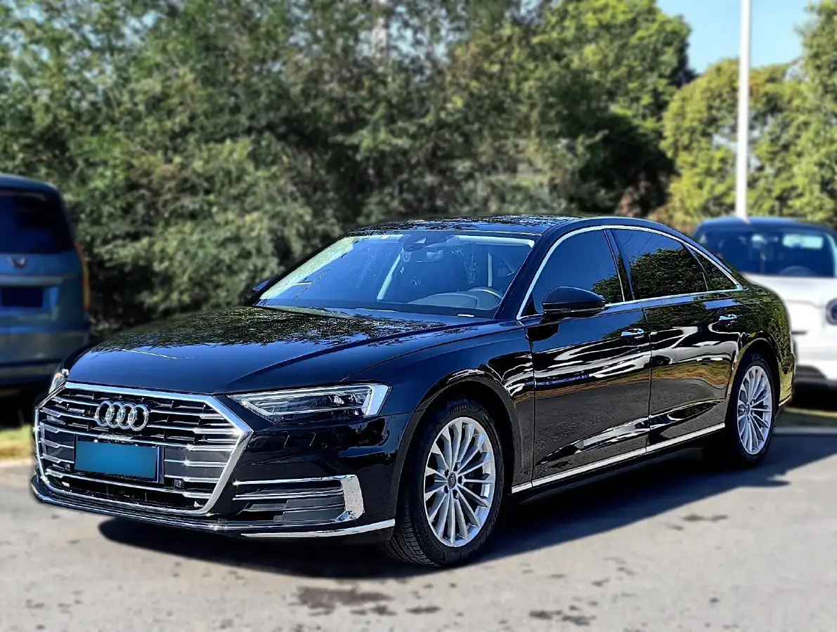 2018 Audi A8 3.0T 340HP V6 8AT