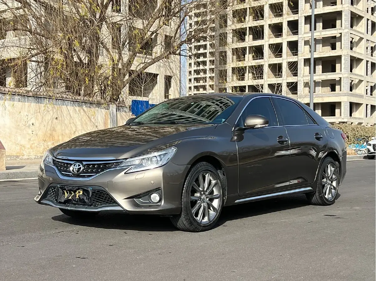 2013 Toyota Reiz 2.5L 193HP V6 6AT