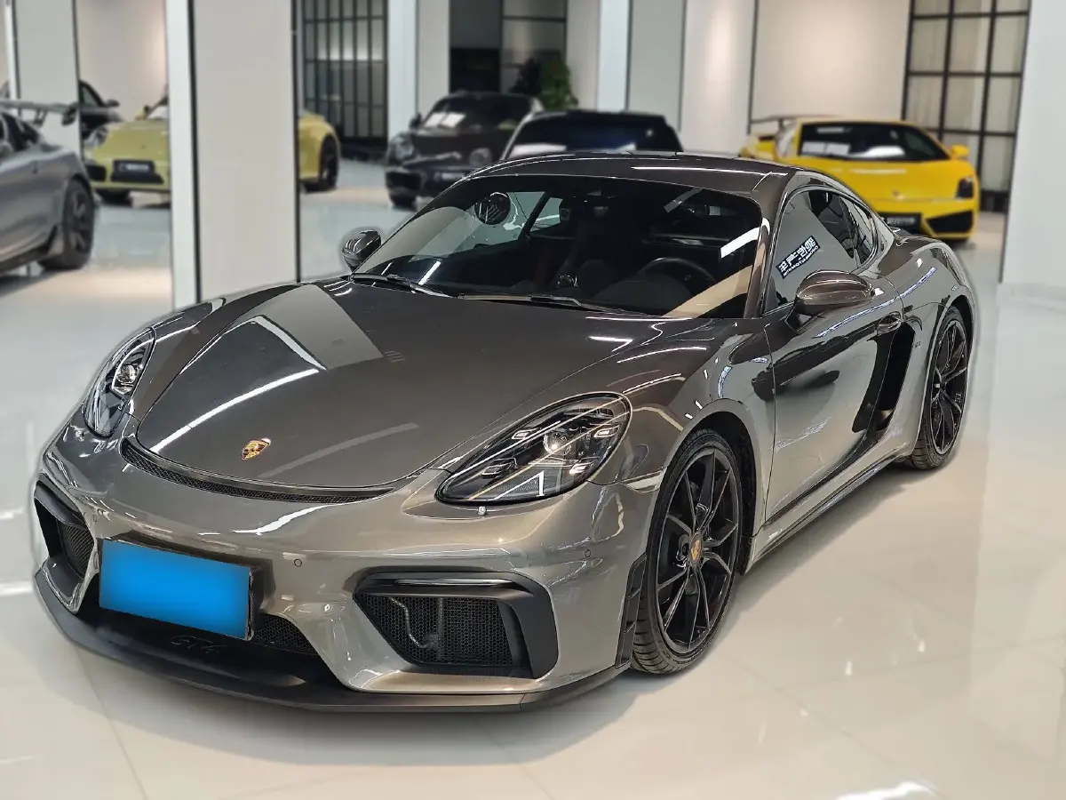 2018 Porsche 718 2.0T 250HP H4 7DCT