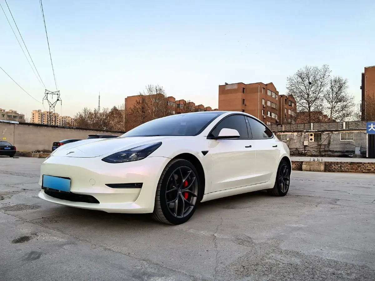 2022 Tesla Model 3 BEV 78.4KWH