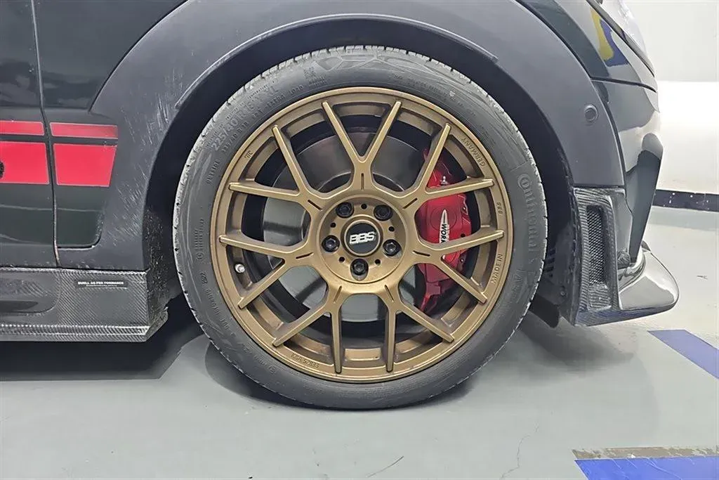 2023 MINI JCW CLUBMAN 2.0T 272HP L4 8AT,autocango,china used car exporter,china ev exporter,chinese used car exporter,chinese used ev exporter