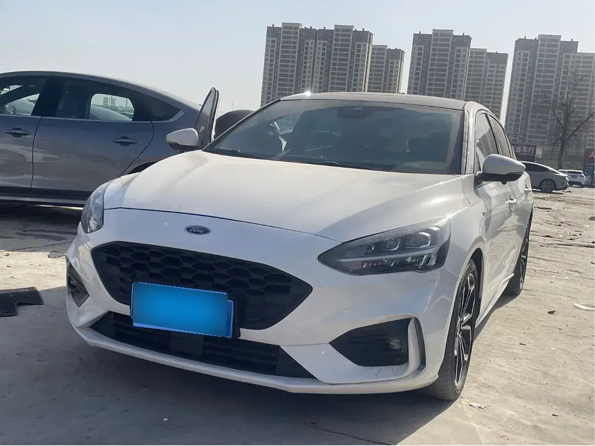 2019 Ford Focus 1.5T 184HP L3 8AT