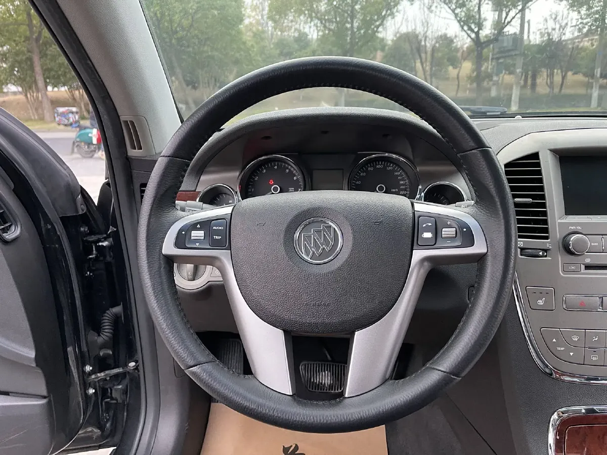 2011 Buick Park Avenue 3.0L 254HP V6 6AT,autocango,china used car exporter,china ev exporter,chinese used car exporter,chinese used ev exporter