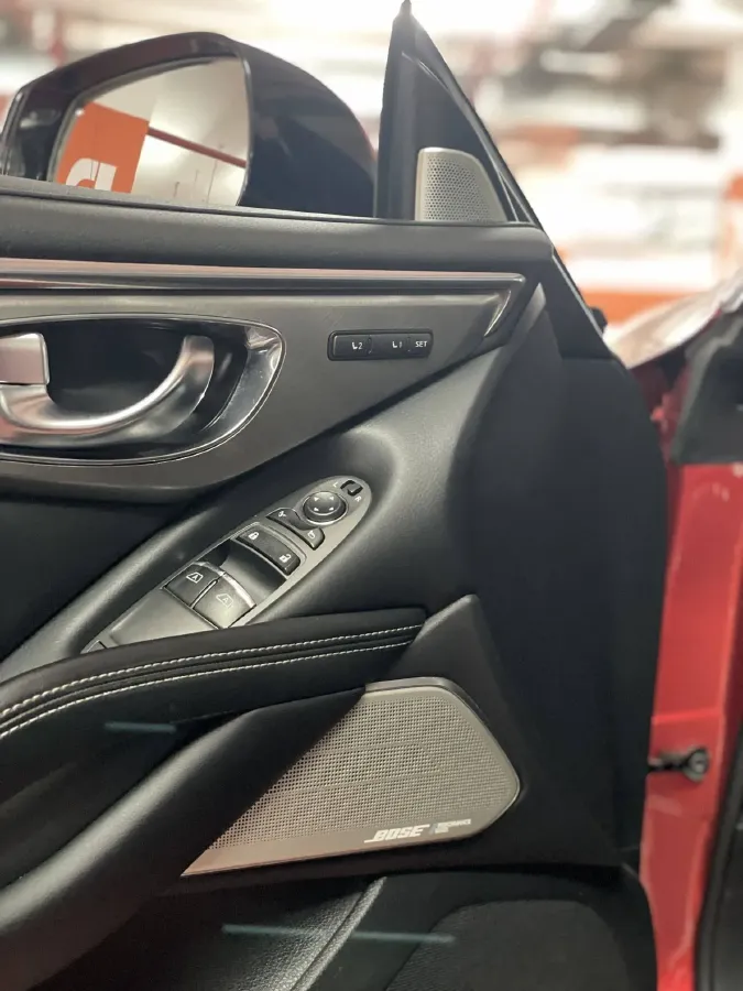 2017 Infiniti Q60 2.0T 211HP L4 7AT,autocango,china used car exporter,china ev exporter,chinese used car exporter,chinese used ev exporter