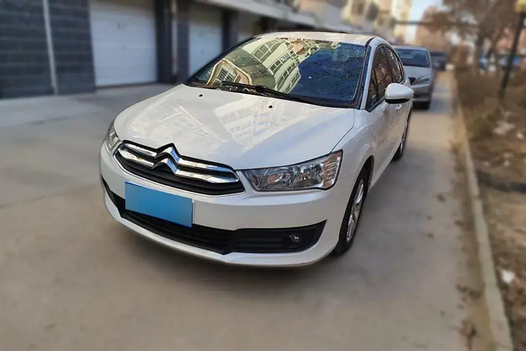 2014 Citroen C-Quatre 1.6L 117HP L4 5MT