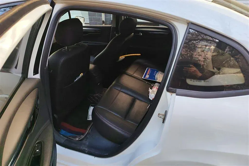 2014 Citroen C-Quatre 1.6L 117HP L4 5MT,autocango,china used car exporter,china ev exporter,chinese used car exporter,chinese used ev exporter