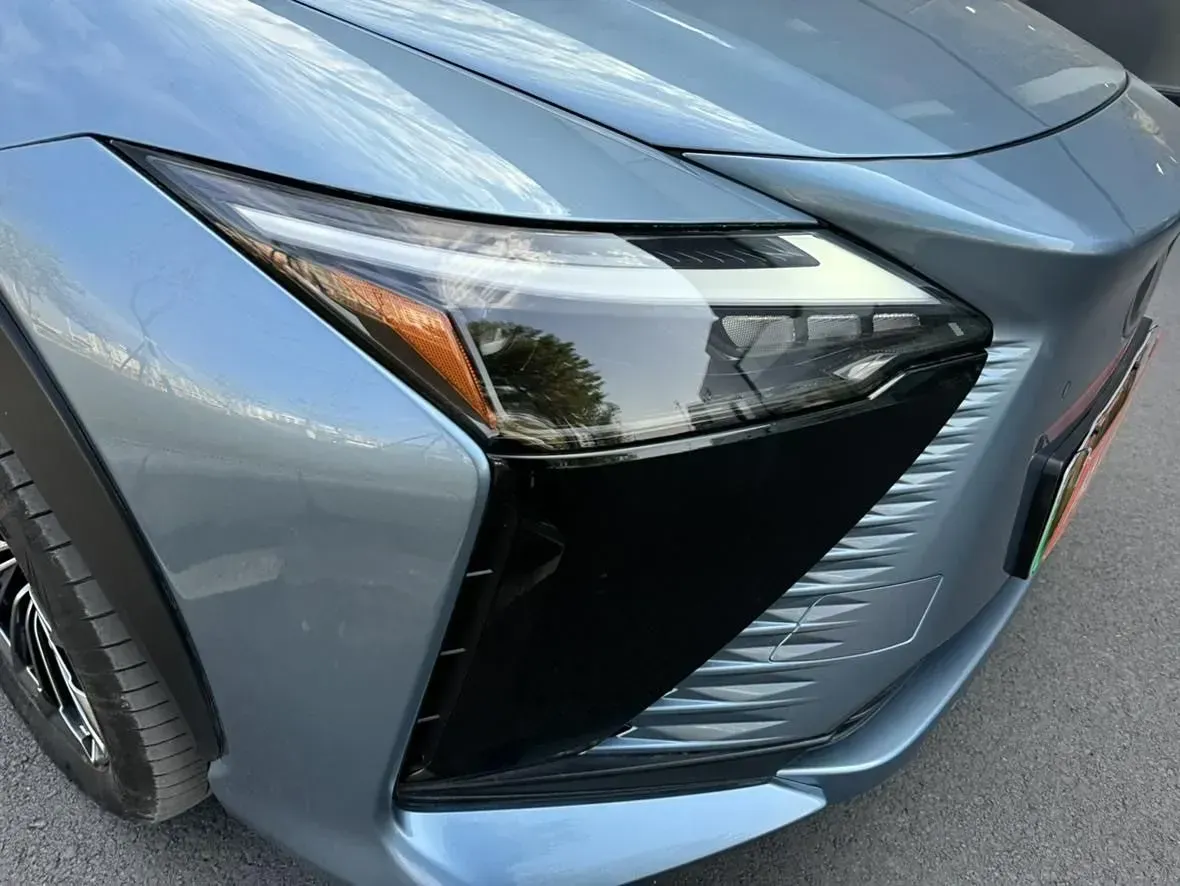 2023 Lexus RZ BEV 66KWH,autocango,china used car exporter,china ev exporter,chinese used car exporter,chinese used ev exporter