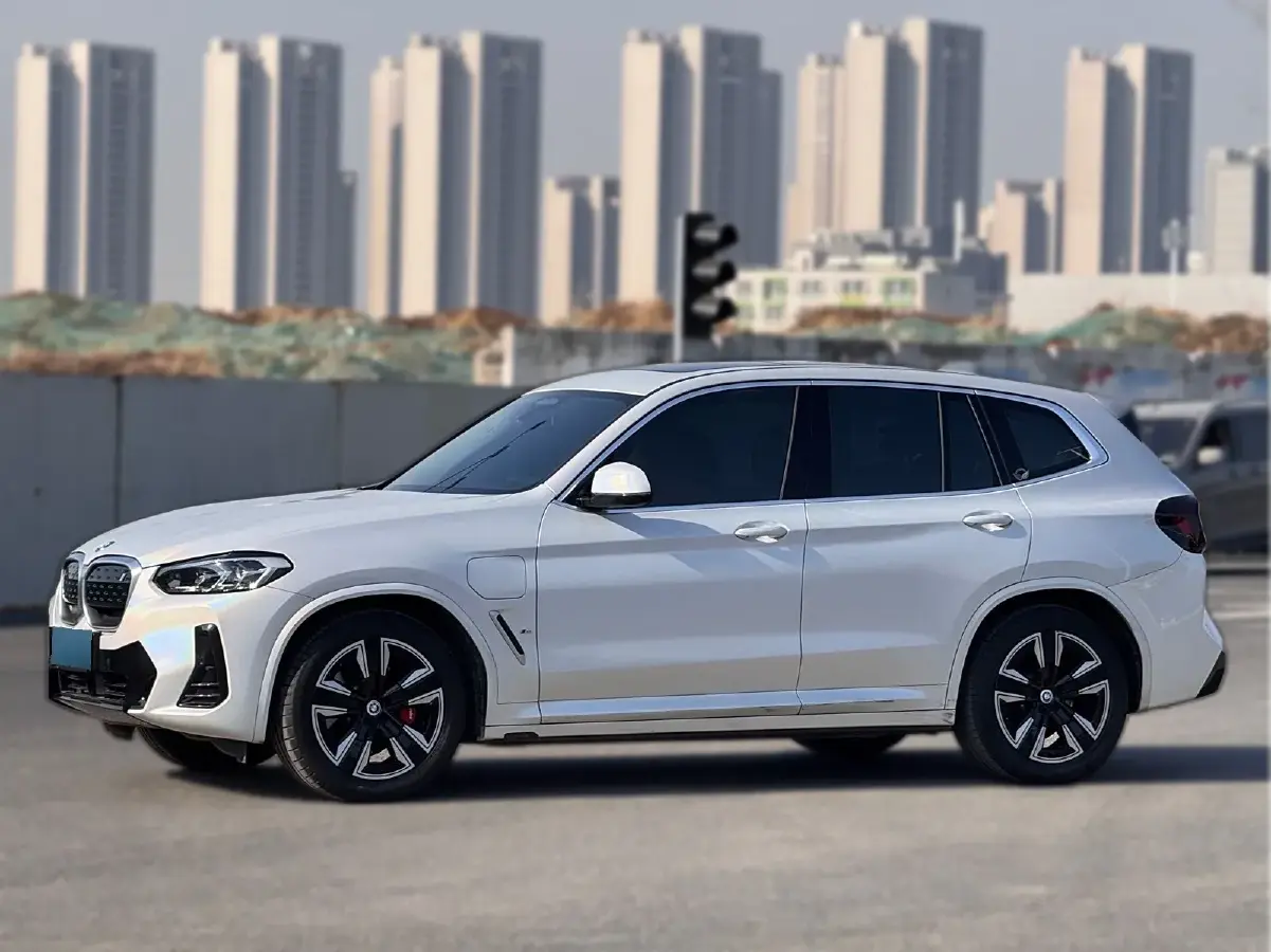 2022 BMW iX3 BEV 80KWH