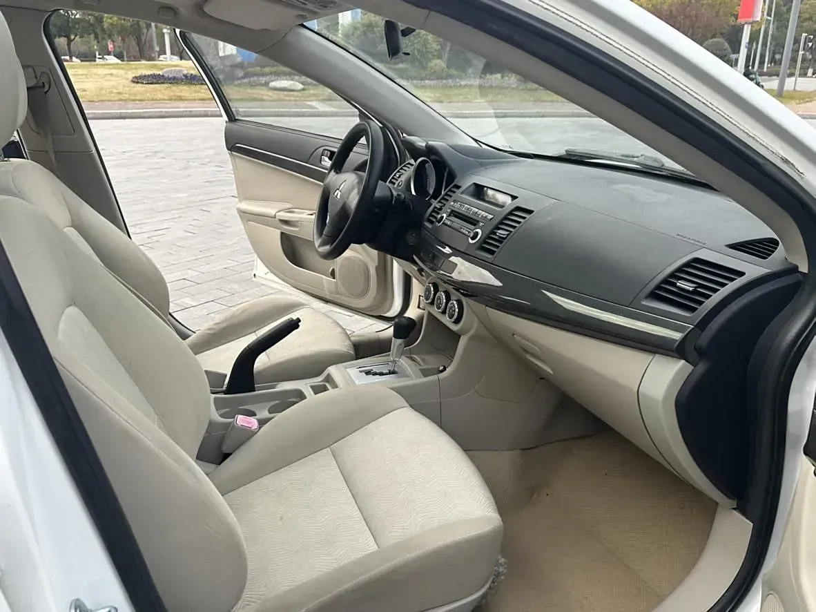 2013 Mitsubishi Lancer EX 1.8L 136HP L4 CVT,autocango,china used car exporter,china ev exporter,chinese used car exporter,chinese used ev exporter