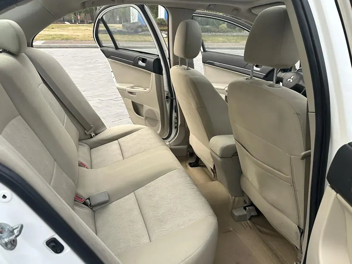 2013 Mitsubishi Lancer EX 1.8L 136HP L4 CVT,autocango,china used car exporter,china ev exporter,chinese used car exporter,chinese used ev exporter