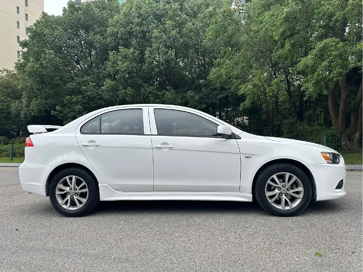 2013 Mitsubishi Lancer EX 1.8L 136HP L4 CVT,autocango,china used car exporter,china ev exporter,chinese used car exporter,chinese used ev exporter