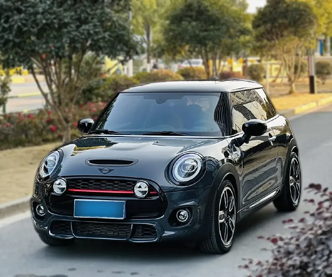 2021 MINI MINI 2.0T 192HP L4 7DCT