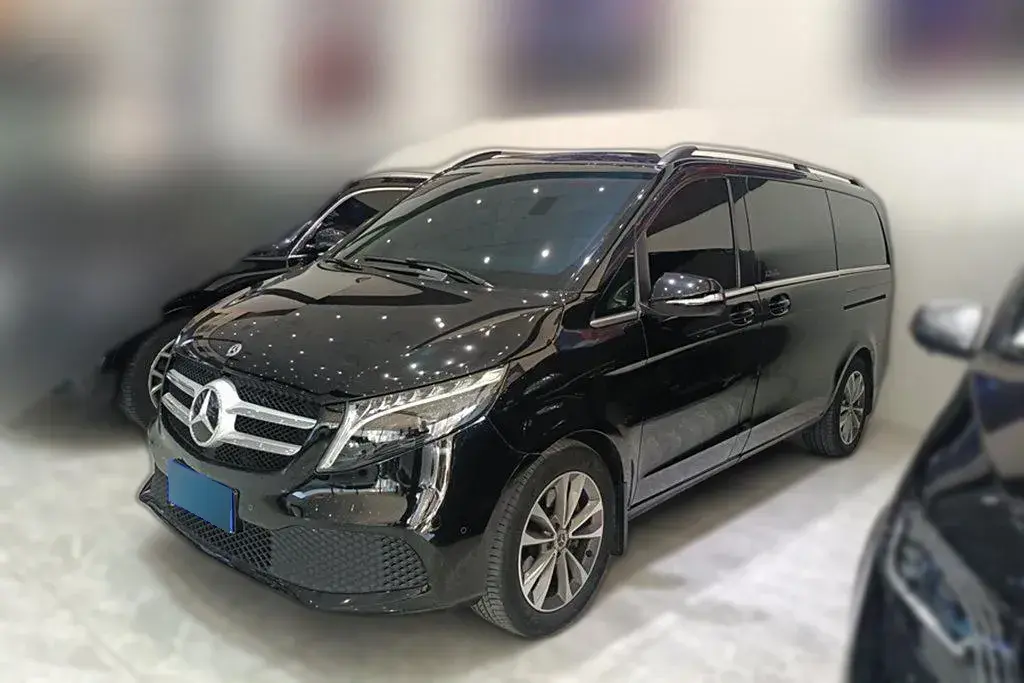 2022 Mercedes-Benz V Class 2.0T 211HP L4 9AT