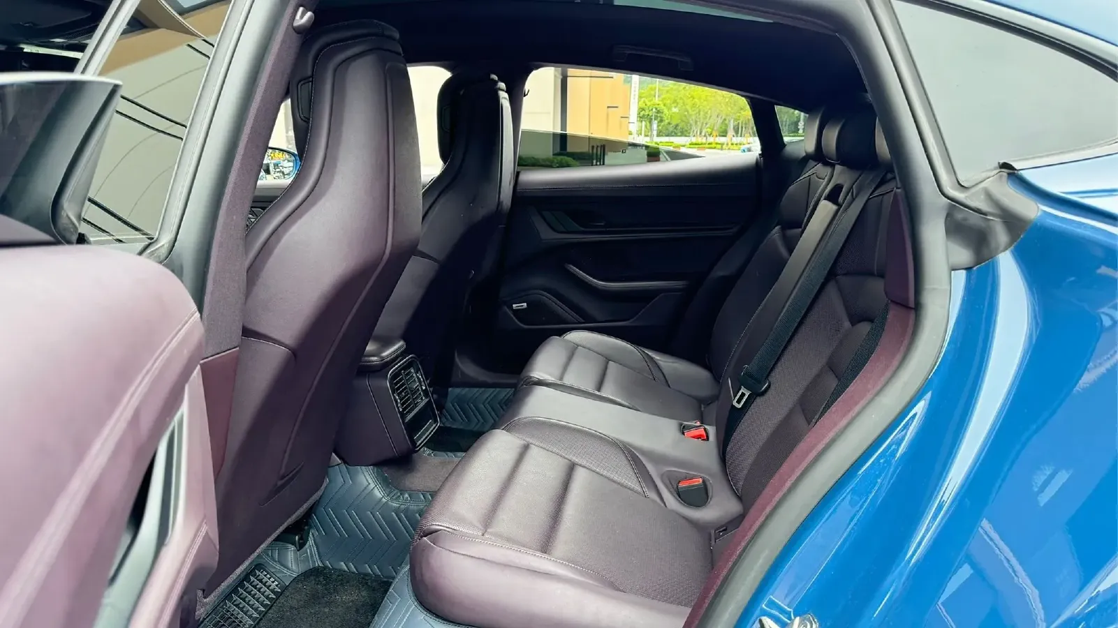 2020 Porsche Taycan 2AT BEV 79.2KWH,autocango,china used car exporter,china ev exporter,chinese used car exporter,chinese used ev exporter