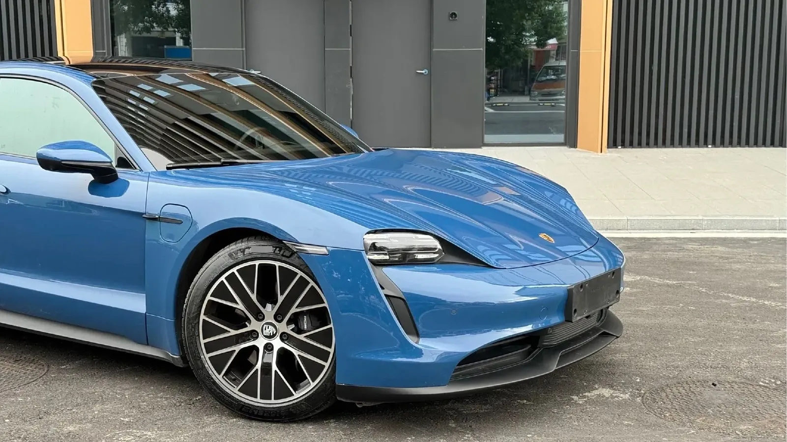 2020 Porsche Taycan 2AT BEV 79.2KWH,autocango,china used car exporter,china ev exporter,chinese used car exporter,chinese used ev exporter