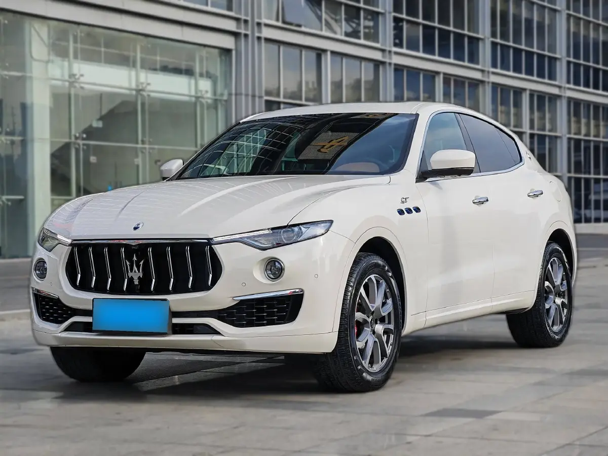 2022 Maserati Levante 2.0T 330HP L4 8AT