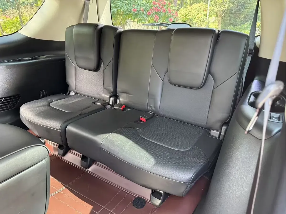 2016 Infiniti QX80 5.6L 398HP V8 7AT,autocango,china used car exporter,china ev exporter,chinese used car exporter,chinese used ev exporter