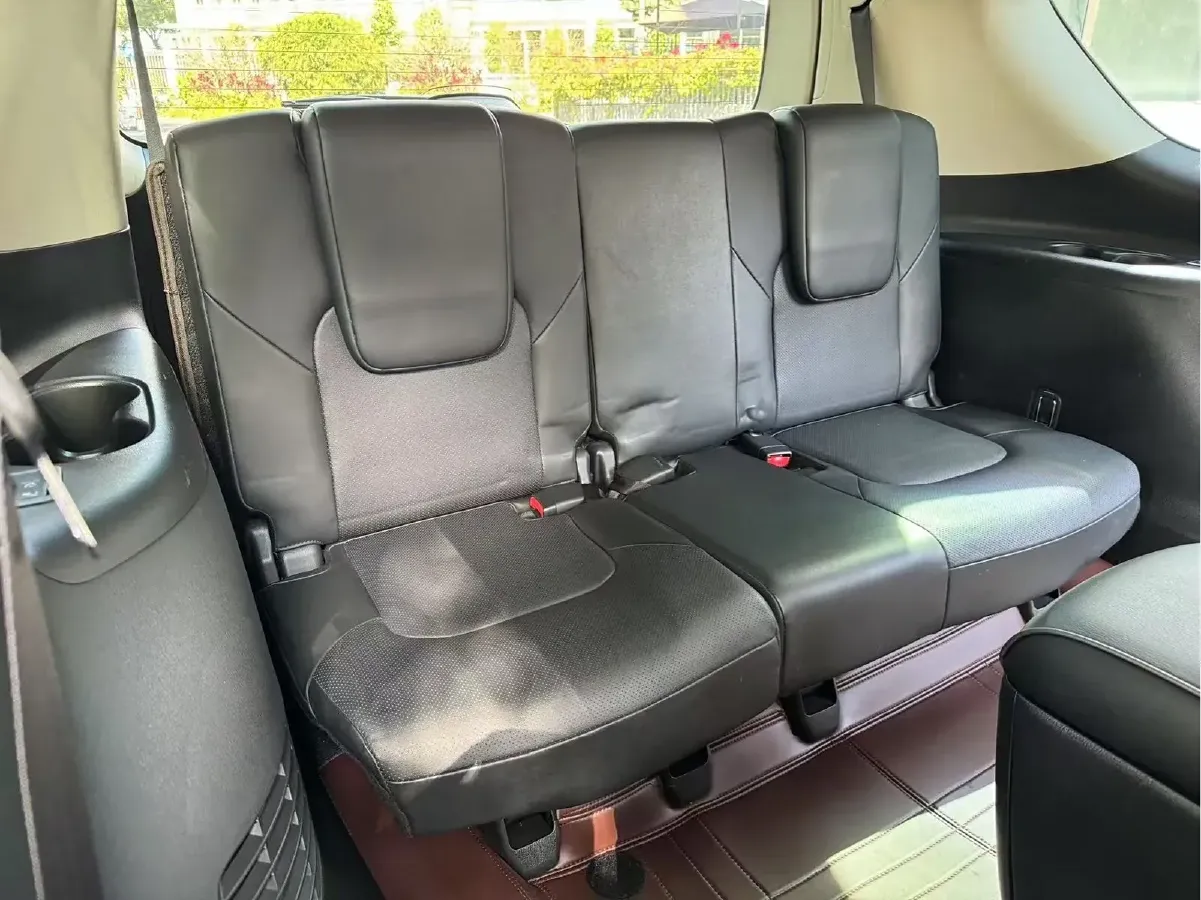 2016 Infiniti QX80 5.6L 398HP V8 7AT,autocango,china used car exporter,china ev exporter,chinese used car exporter,chinese used ev exporter