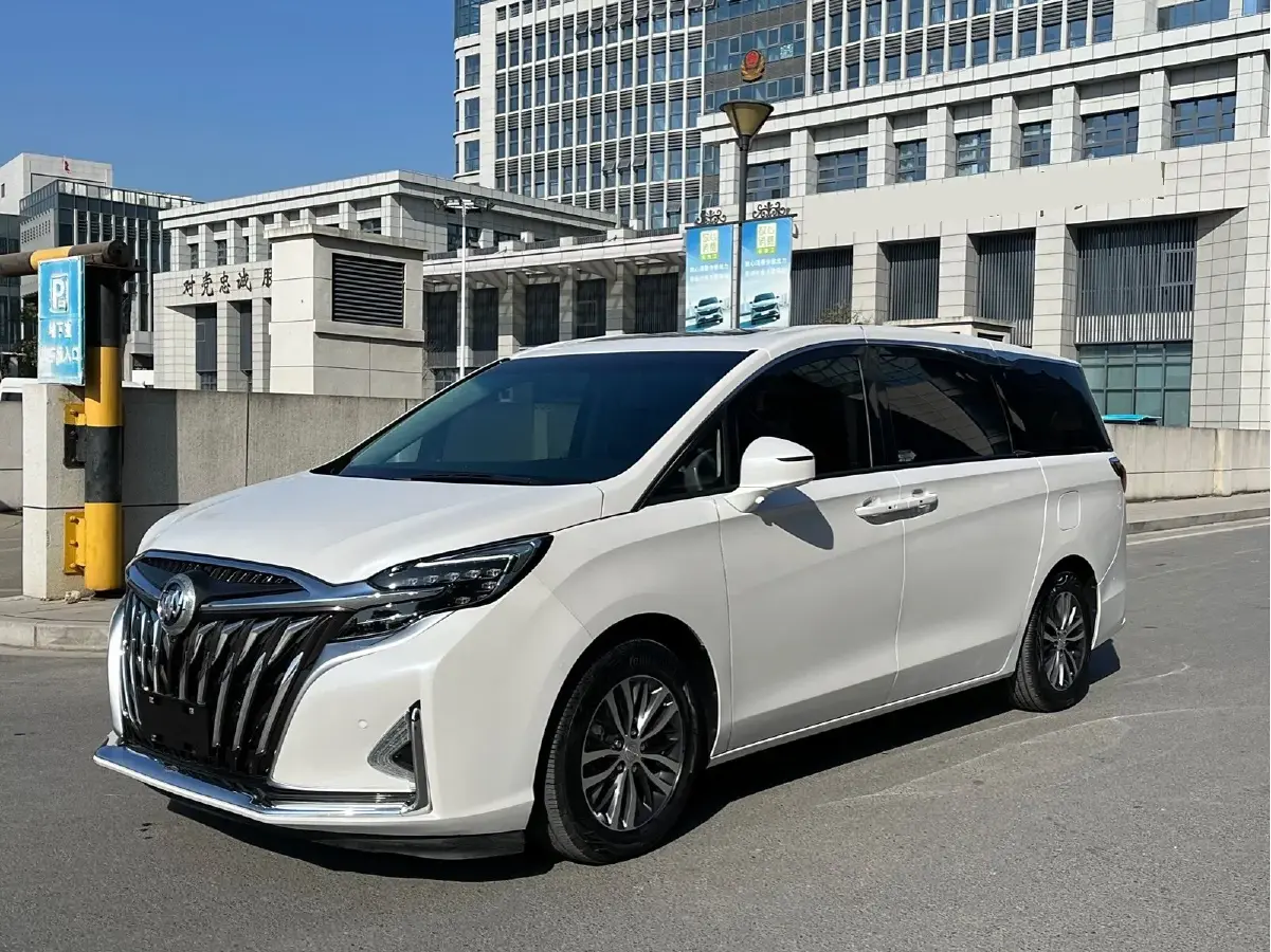 2022 Buick GL8 2.0T 237HP L4 9AT