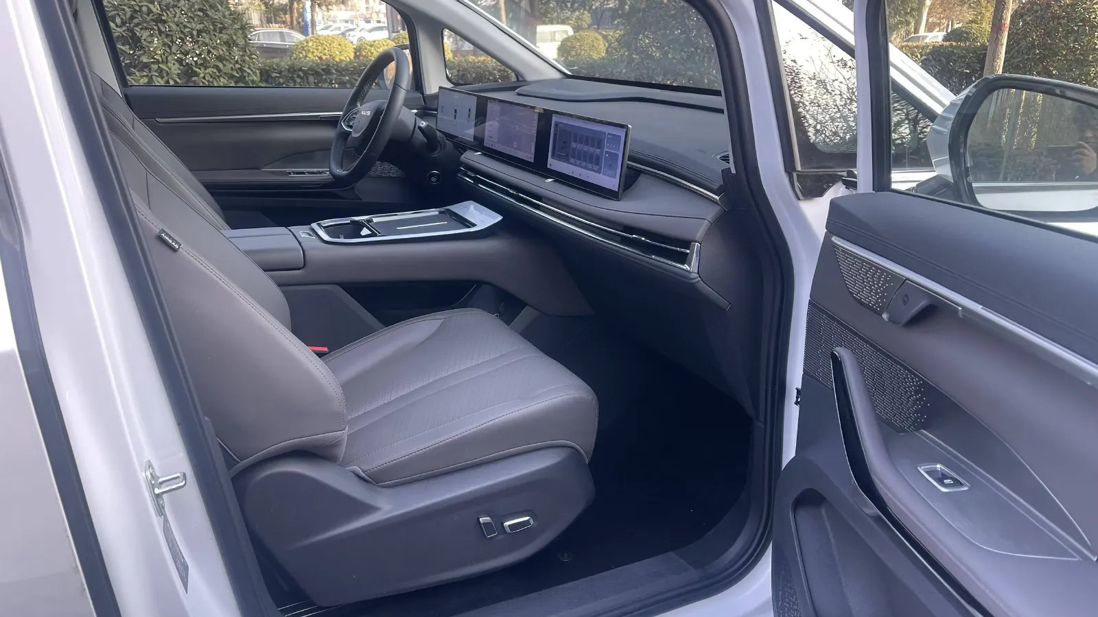 2024 MAXUS G70 2.0T 234HP L4 9AT,autocango,china used car exporter,china ev exporter,chinese used car exporter,chinese used ev exporter