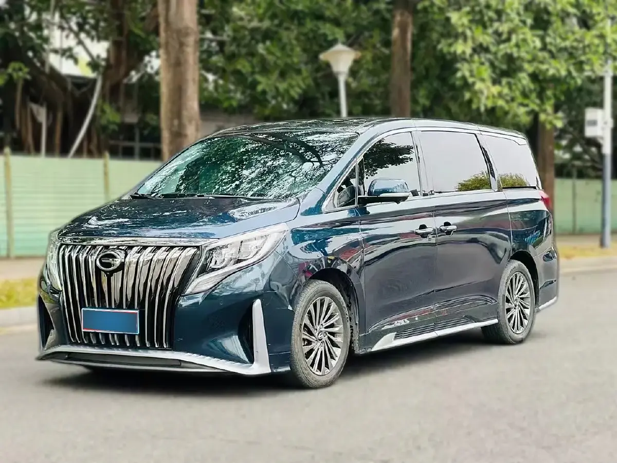 2021 GAC Trumpchi M8 2.0T 252HP L4 8AT