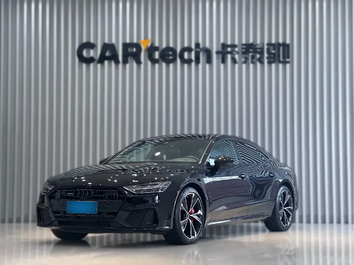 2022 Audi A7L 2.0T 245HP L4 7DCT