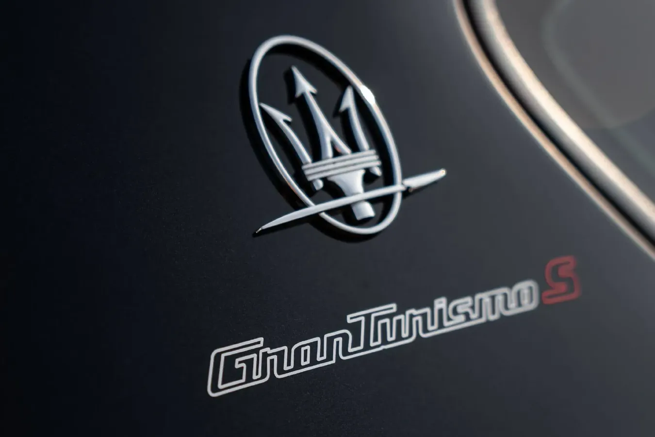 2012 Maserati GranTurismo 4.7L 460HP V8 6AT,autocango,china used car exporter,china ev exporter,chinese used car exporter,chinese used ev exporter