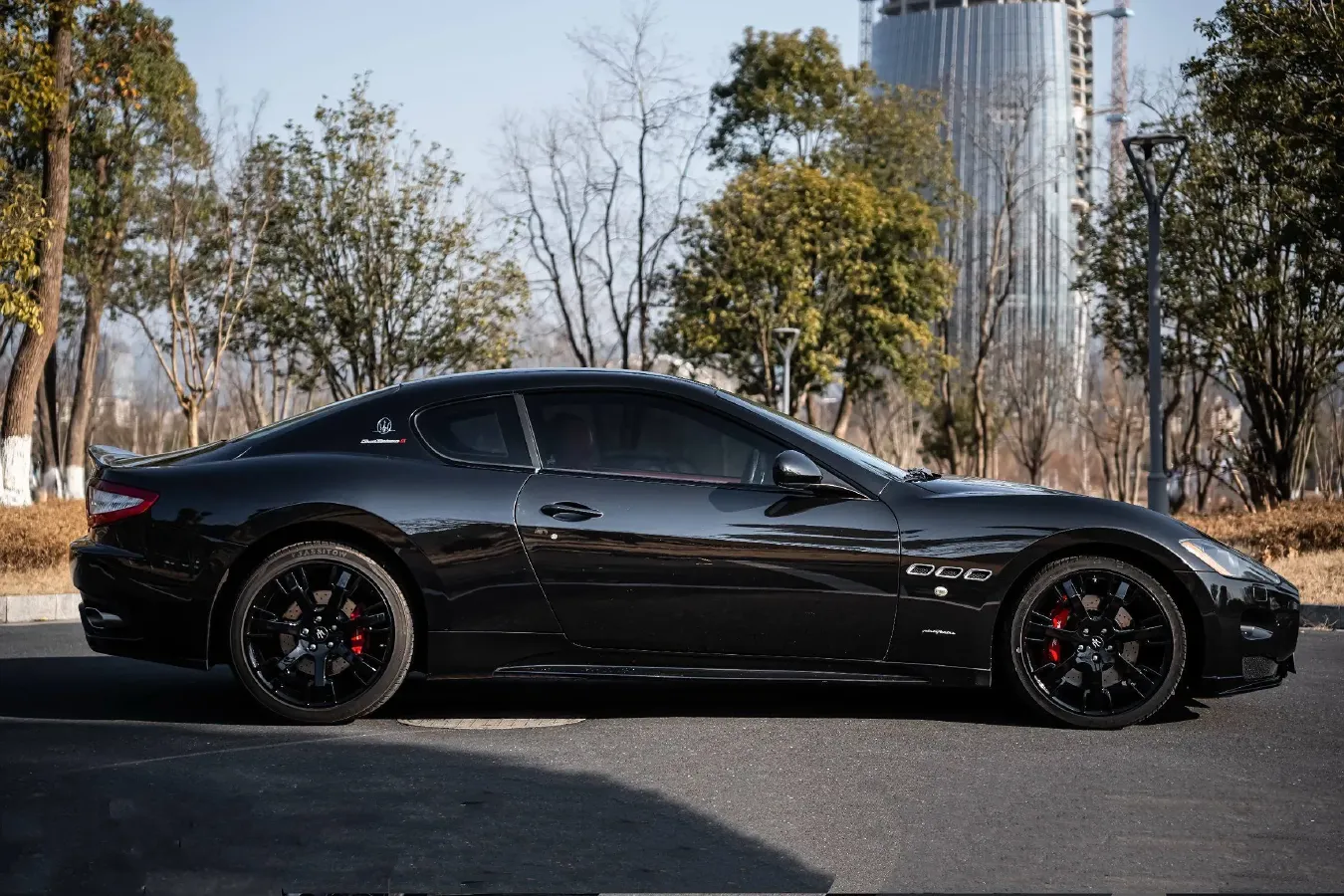 2012 Maserati GranTurismo 4.7L 460HP V8 6AT,autocango,china used car exporter,china ev exporter,chinese used car exporter,chinese used ev exporter