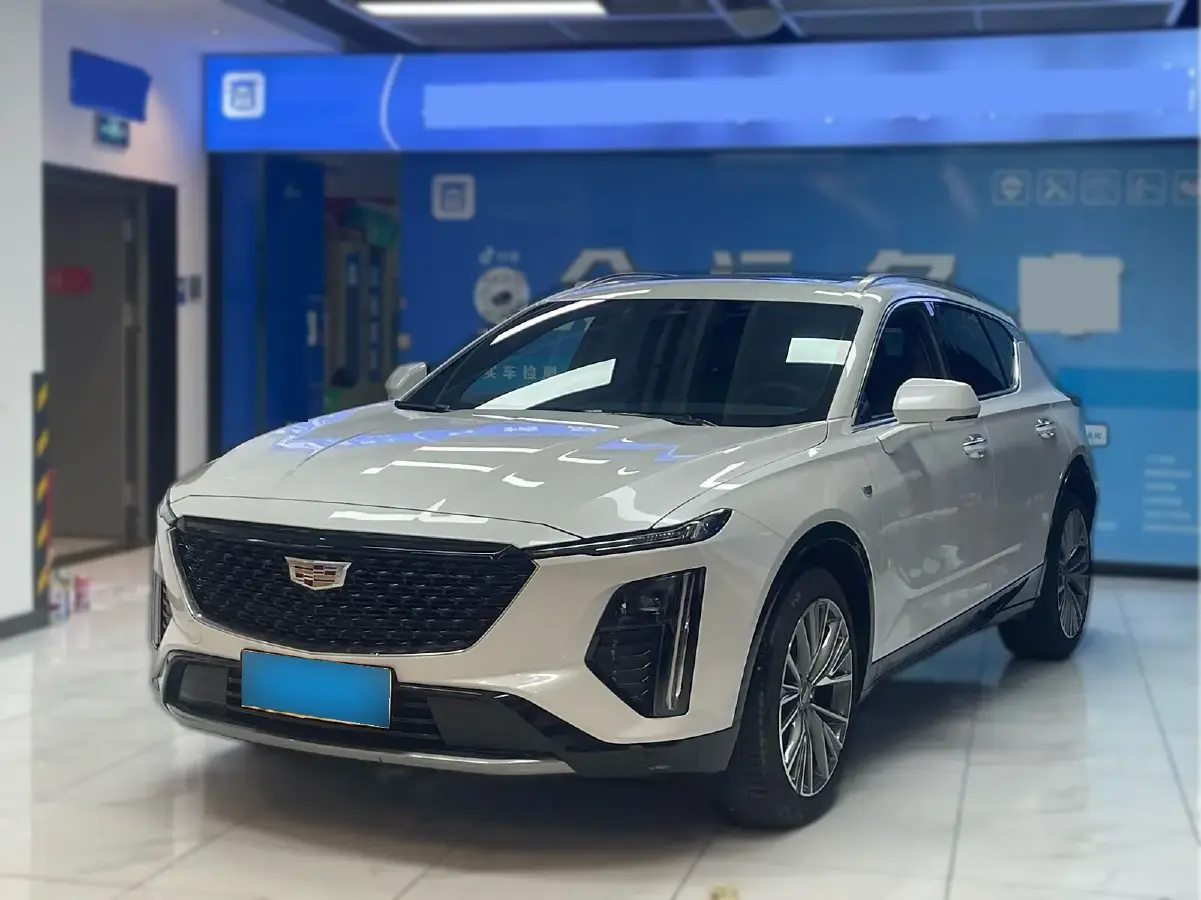 2023 Cadillac GT4 1.5T 211HP L4 9AT