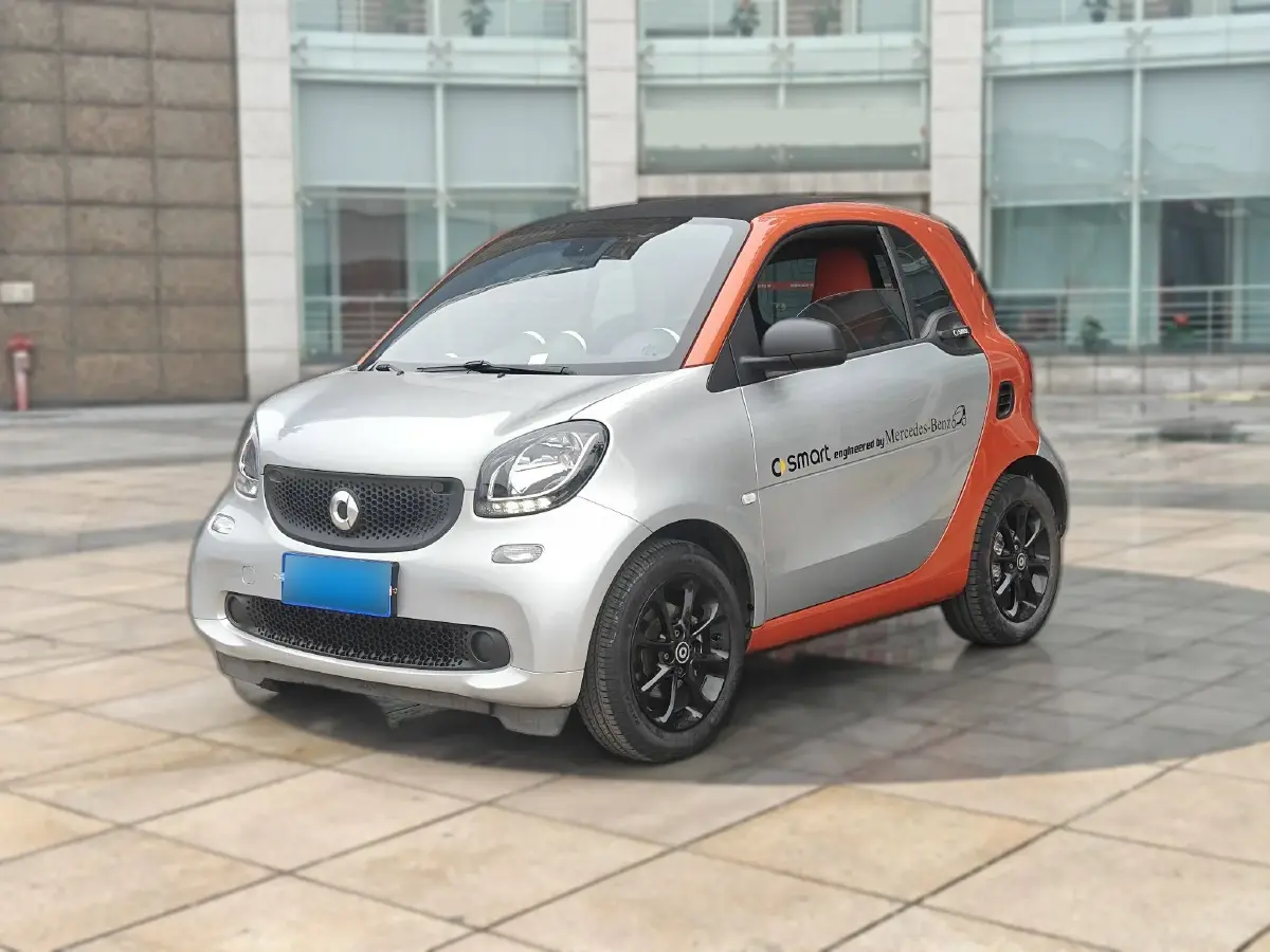 2015 Smart smart fortwo 1.0L 71HP L3 6DCT