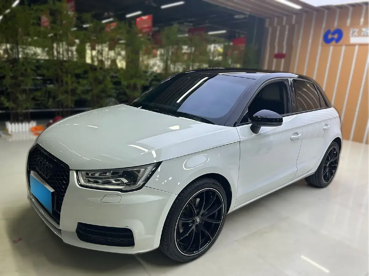 2016 Audi A1 1.4T 125HP L4 7DCT