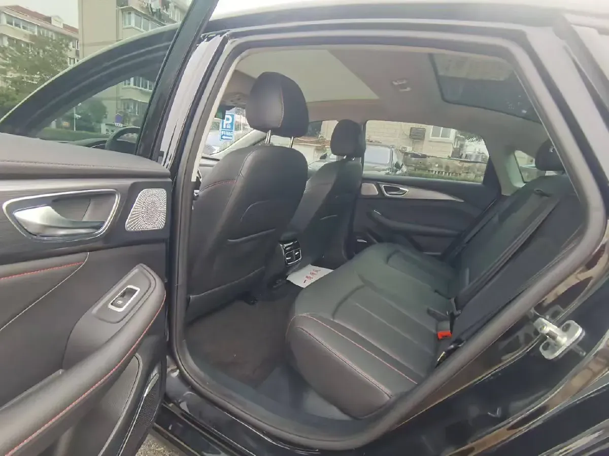 2021 Rising Auto ER6 BEV 69.9KWH,autocango,china used car exporter,china ev exporter,chinese used car exporter,chinese used ev exporter