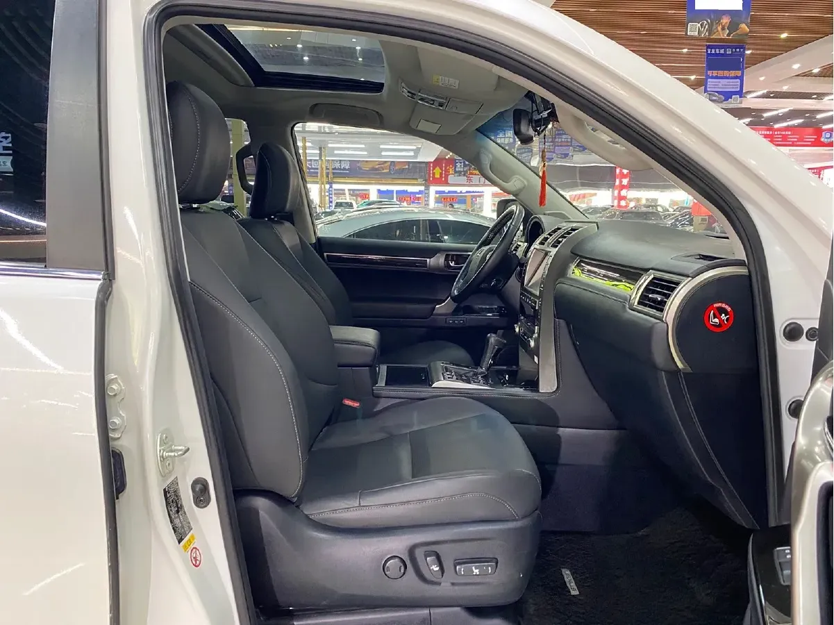 2015 Lexus GX 4.0L 275HP V6 5AT,autocango,china used car exporter,china ev exporter,chinese used car exporter,chinese used ev exporter