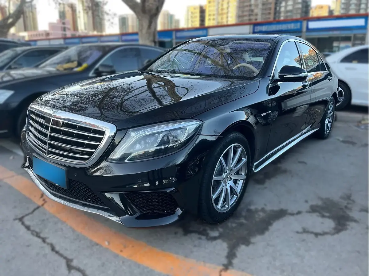 2014 Mercedes-Benz S AMG 5.5T 585HP V8 7AT
