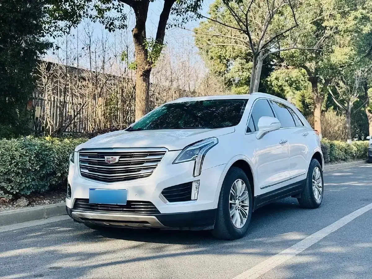 2016 Cadillac XT5 2.0T 269HP L4 8AT